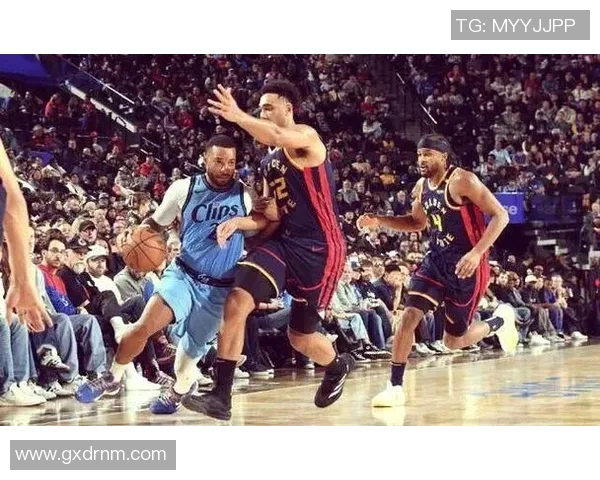 2009年4月13日热火与尼克斯激战回顾精彩瞬间与球员表现分析